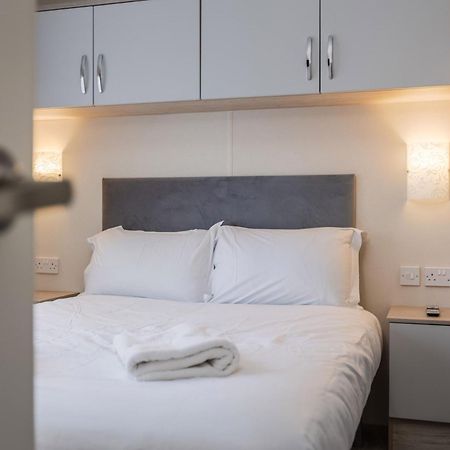 Deer View Lodge Close To بيكرينغ المظهر الخارجي الصورة