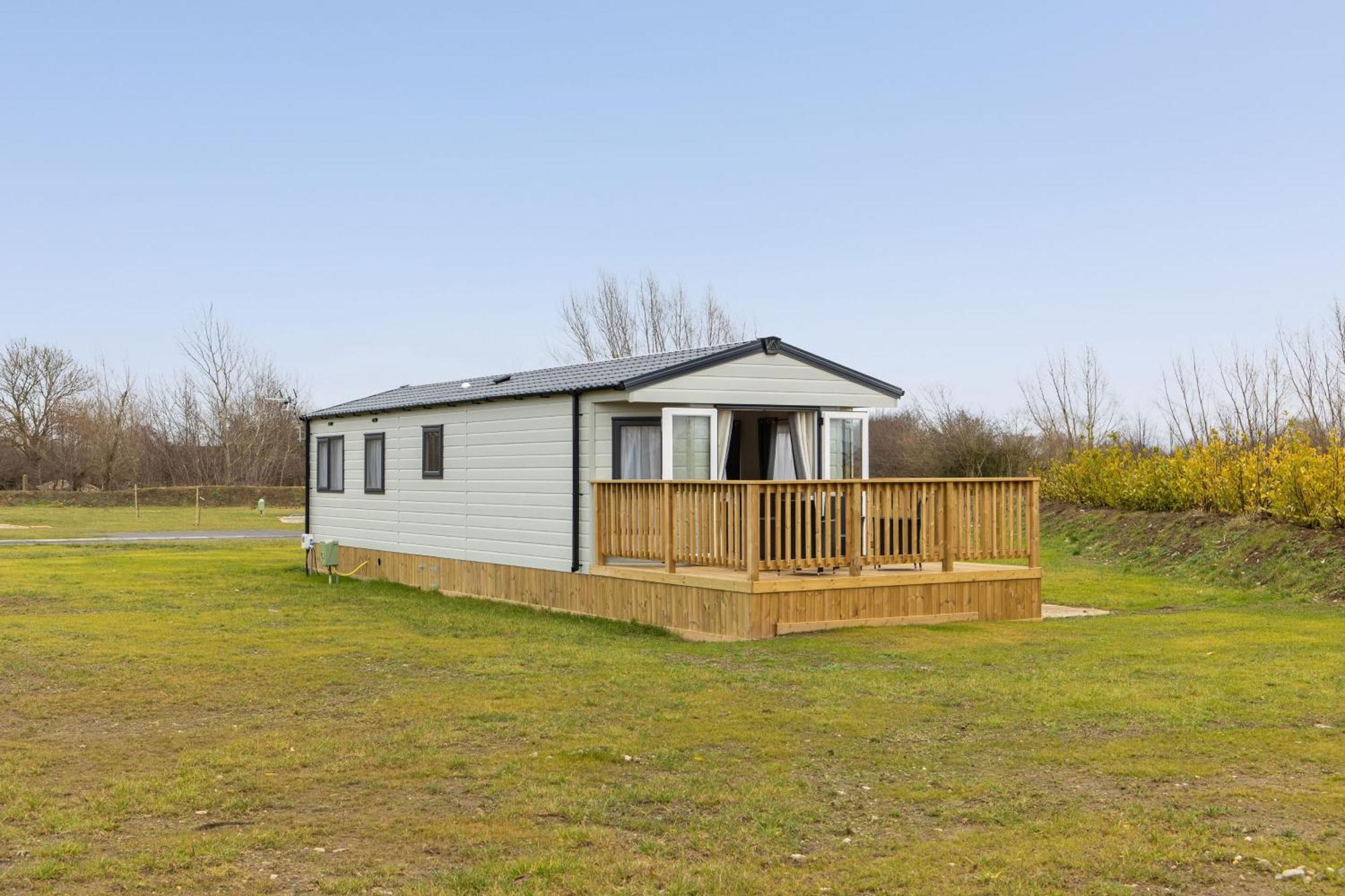 Deer View Lodge Close To بيكرينغ المظهر الخارجي الصورة